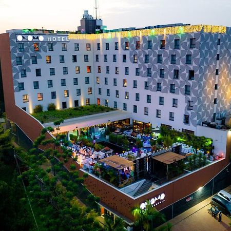 Onomo Hotel Кампала Экстерьер фото